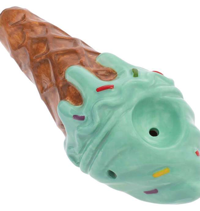 3.5" Mint Green Ice Cream Ceramic Pipe - Wacky Bowlz - Image 3