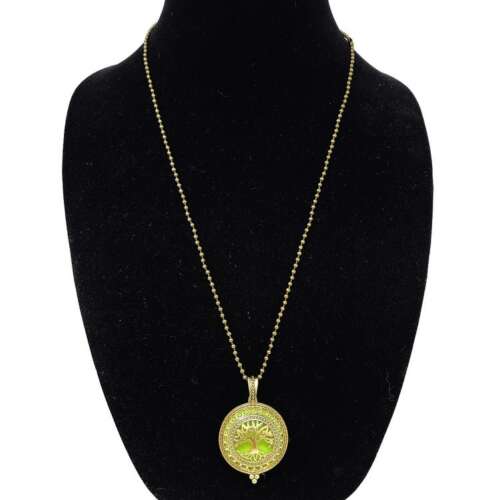 The Dual-Purpose Aromatherapy Diffuser Necklace with Tree of Life Locket Design Pendant