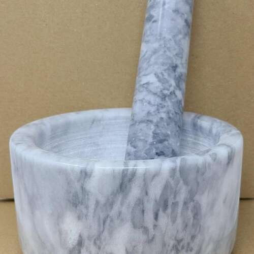 White Marble Mortar & Pestle 2.5"H x 4.5"W